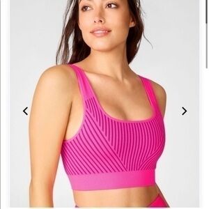 LIKE New Pink Fabletics set